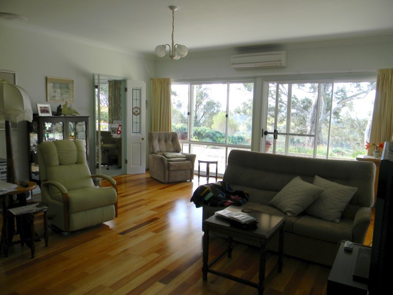 20 Northview Close, Bega NSW 2550