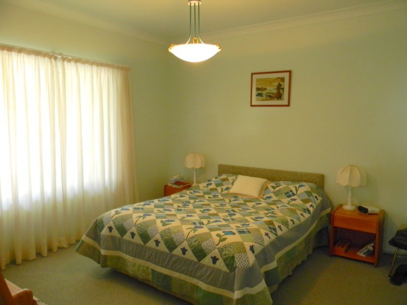 20 Northview Close, Bega NSW 2550