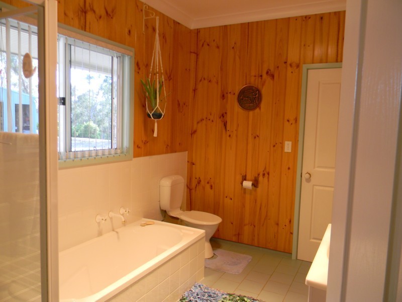 20 Northview Close, Bega NSW 2550