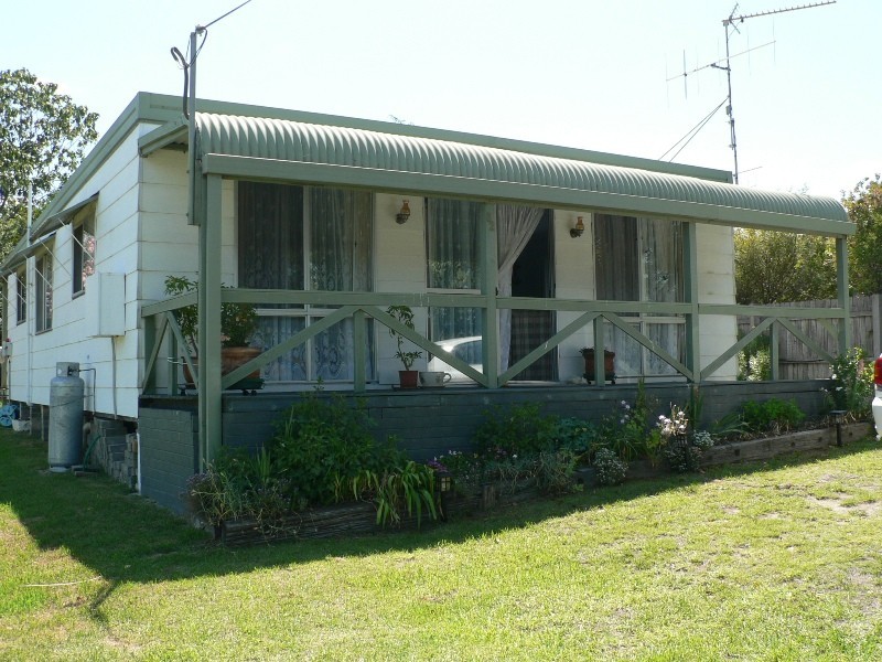 32 Bermagui Road, Cobargo NSW 2550