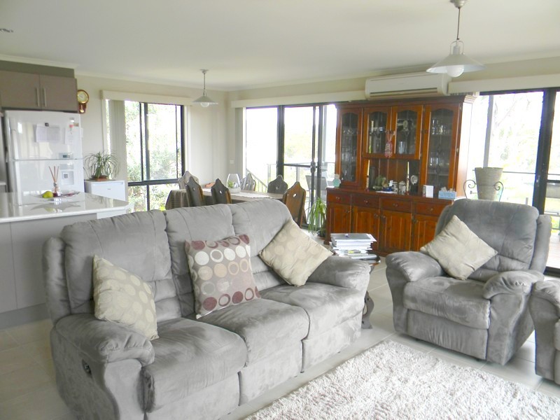 2 Emily Lane, Tura Beach NSW 2548