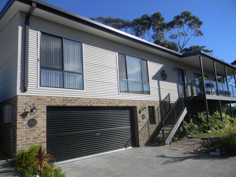 2 Emily Lane, Tura Beach NSW 2548