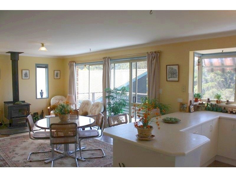 20 Garden Circle, Merimbula NSW 2548