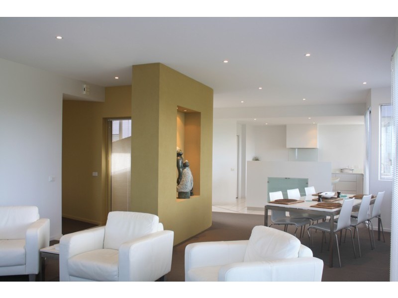 25 Acacia Crescent, Tura Beach NSW 2548