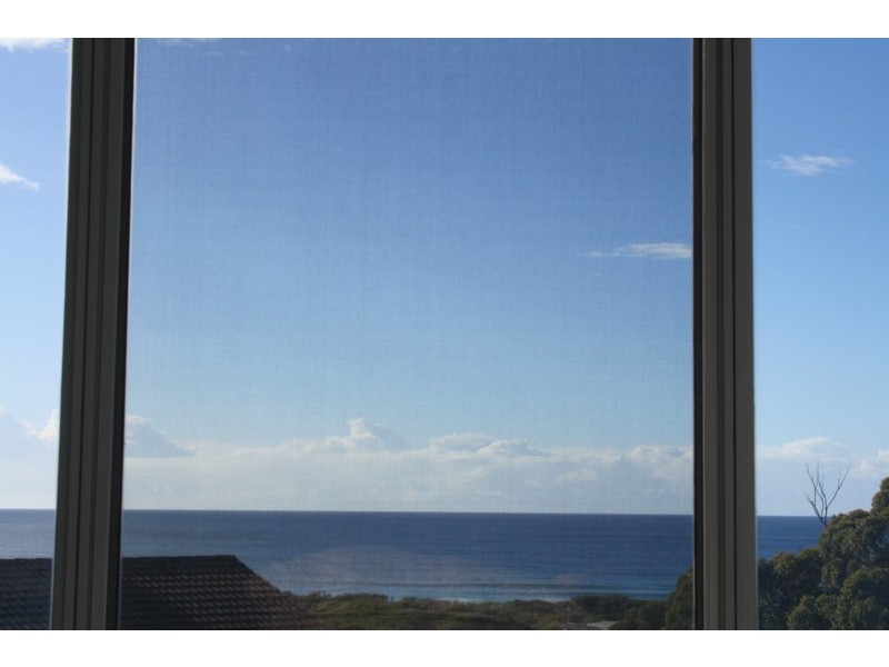 25 Acacia Crescent, Tura Beach NSW 2548