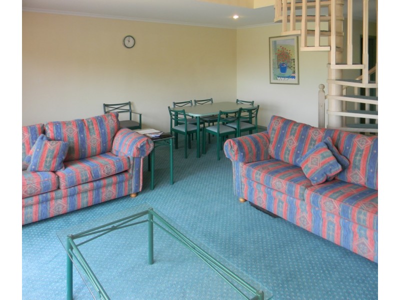 18/10 Marine Parade, Merimbula NSW 2548