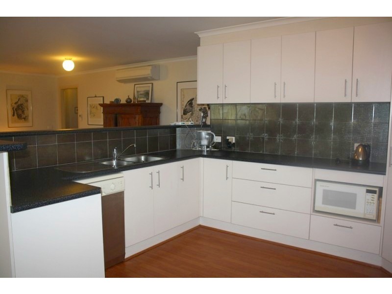 16B Elizabeth Parade, Tura Beach NSW 2548