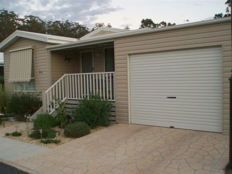 97/3197 Princes Highway, Pambula NSW 2549