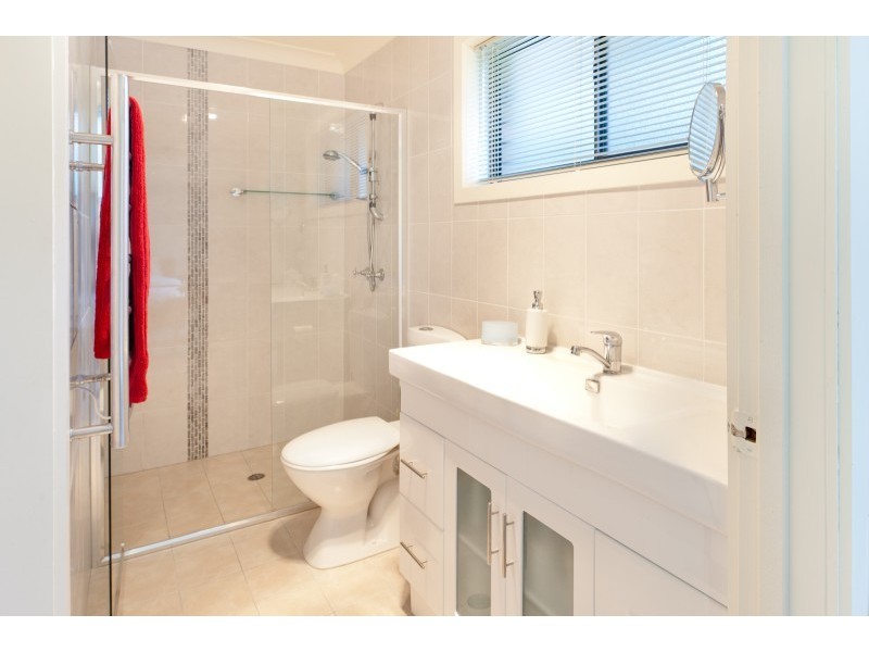 11 Hakea Place, Tura Beach NSW 2548