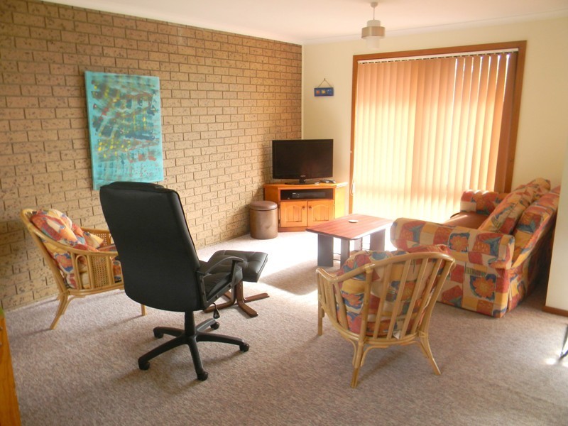 2/1 Tura Circuit, Tura Beach NSW 2548