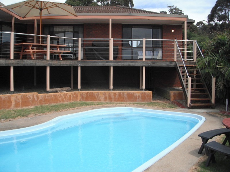 16 Golf Circuit, Tura Beach NSW 2548