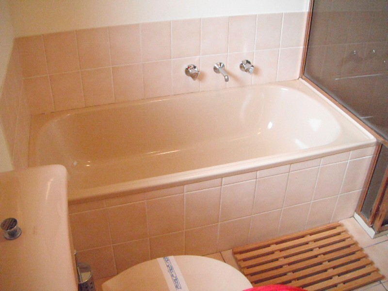 16 Golf Circuit, Tura Beach NSW 2548