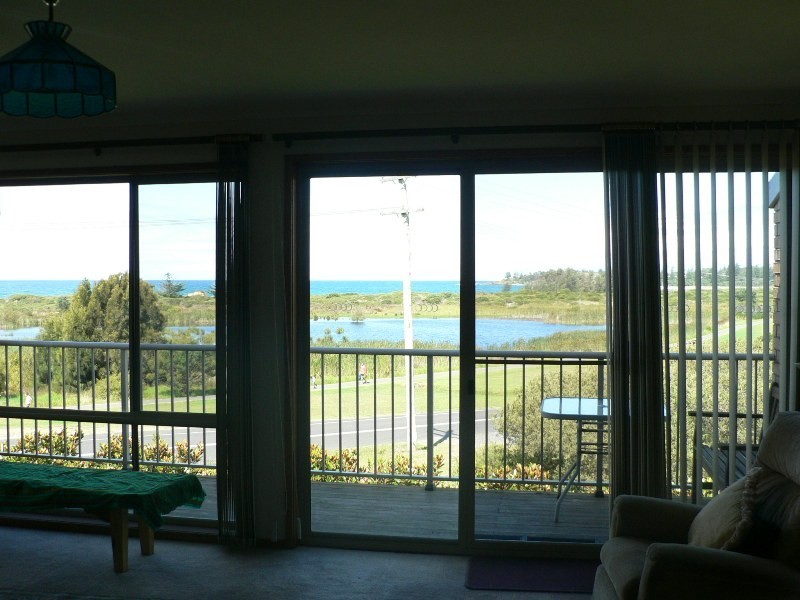 8/44 Wallaga Lake Road, Bermagui NSW 2546