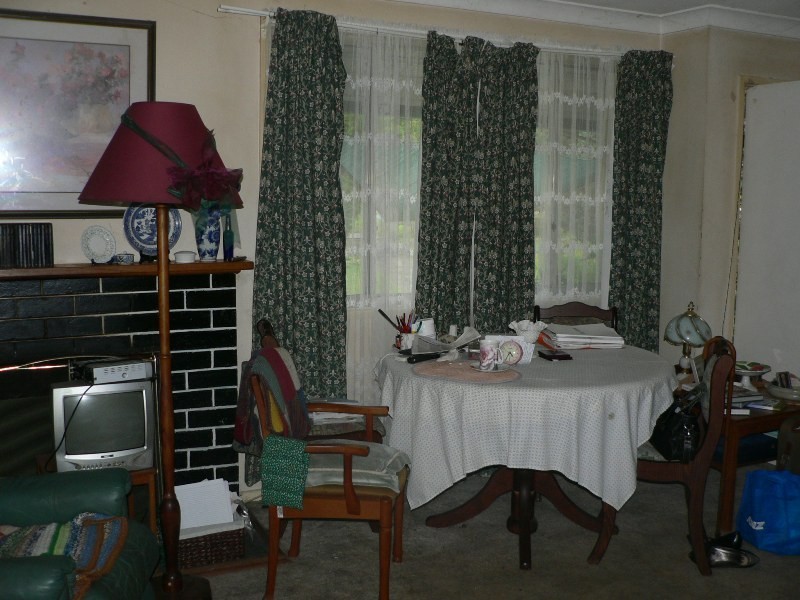 14 Hoyer Street, Cobargo NSW 2550