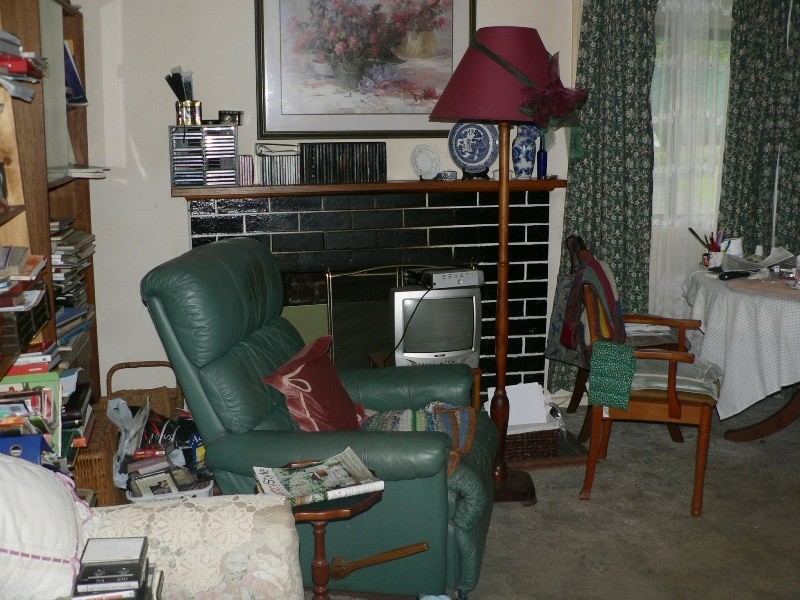 14 Hoyer Street, Cobargo NSW 2550