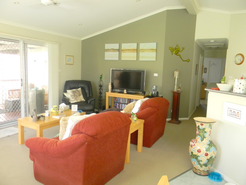 96/3197 Princes Highway, Pambula NSW 2549