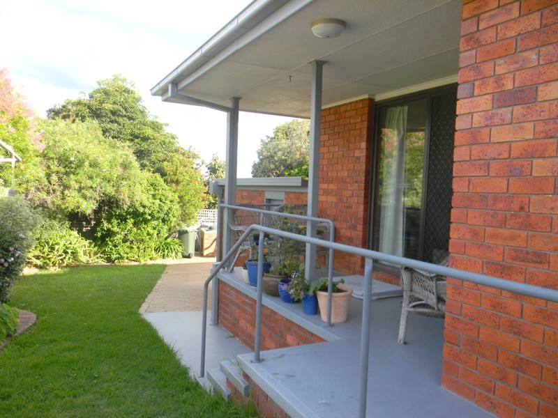 2/14 Hakea Place, Tura Beach NSW 2548
