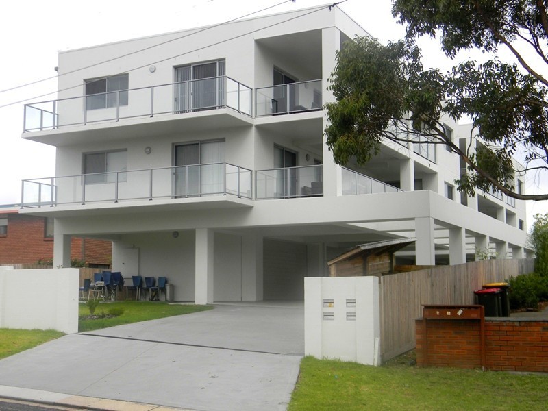 2/2 Marine Parade, Merimbula NSW 2548