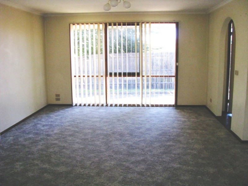 2/15 Yarrawood Avenue, Merimbula NSW 2548