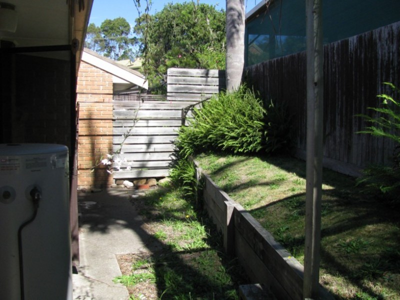 2/15 Yarrawood Avenue, Merimbula NSW 2548