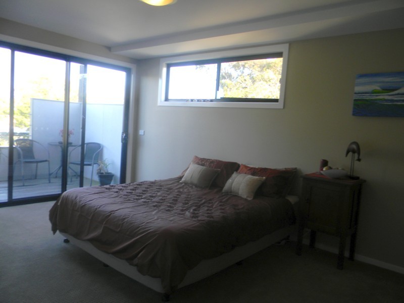 18 Lakeview Avenue, Merimbula NSW 2548