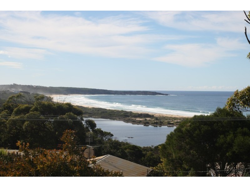 18 Lakeview Avenue, Merimbula NSW 2548