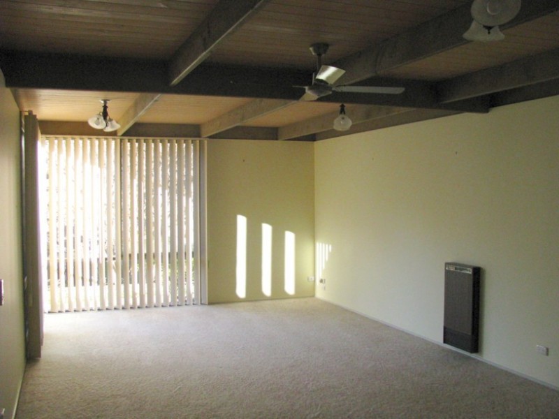 100 Golf Circuit, Tura Beach NSW 2548