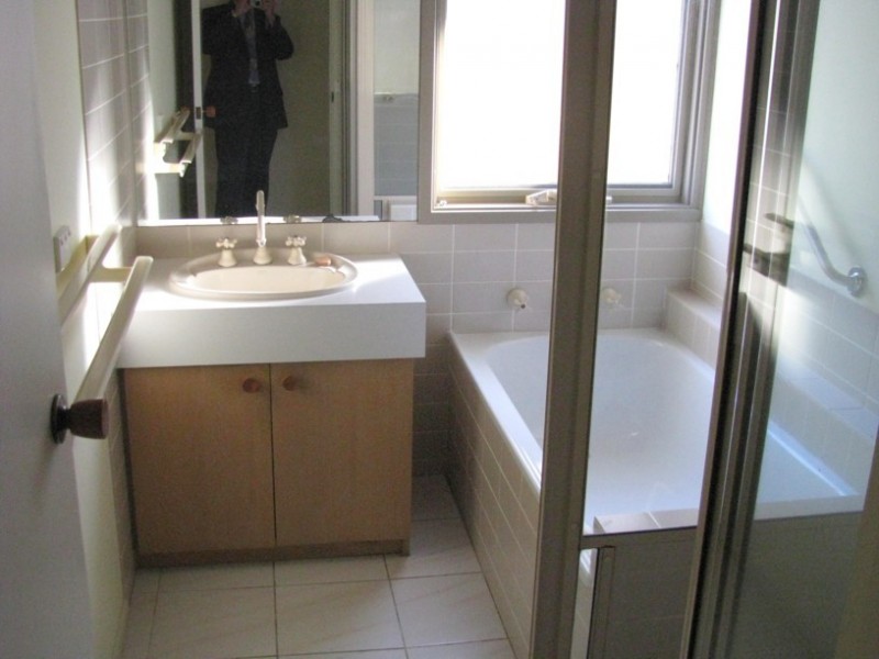 100 Golf Circuit, Tura Beach NSW 2548