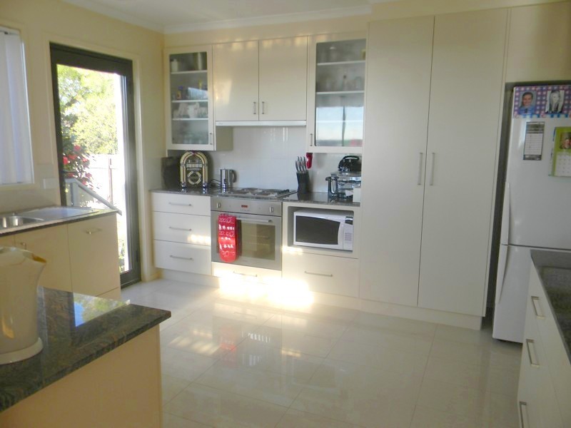 12 Seaview Place, Tura Beach NSW 2548