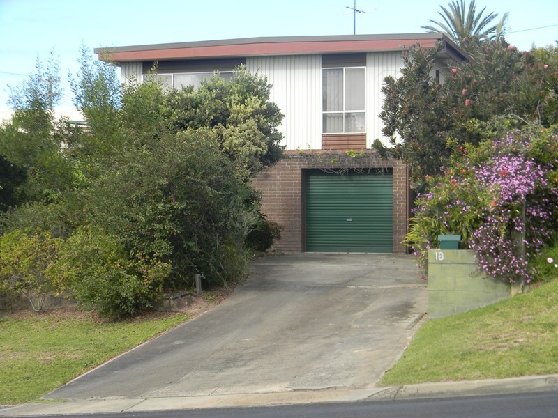 18 Monaro Street, Merimbula NSW 2548