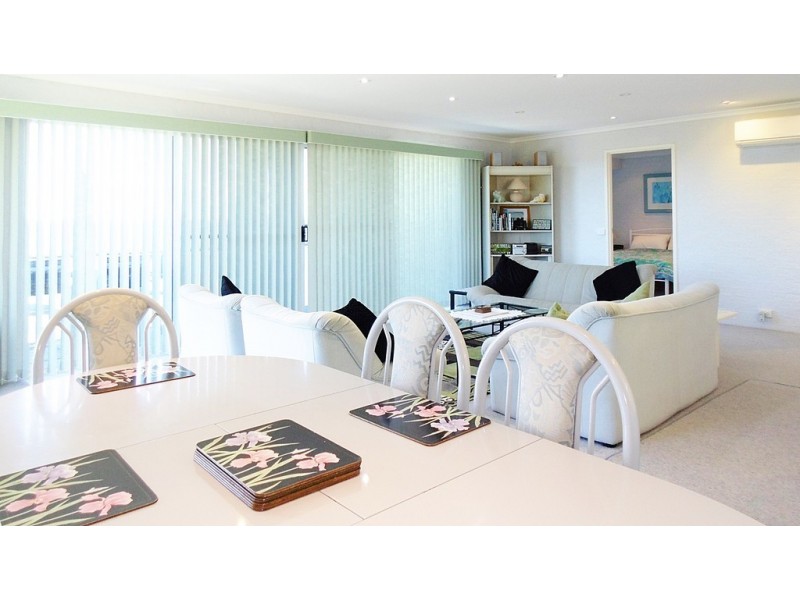 6/18 Surf Circle, Tura Beach NSW 2548