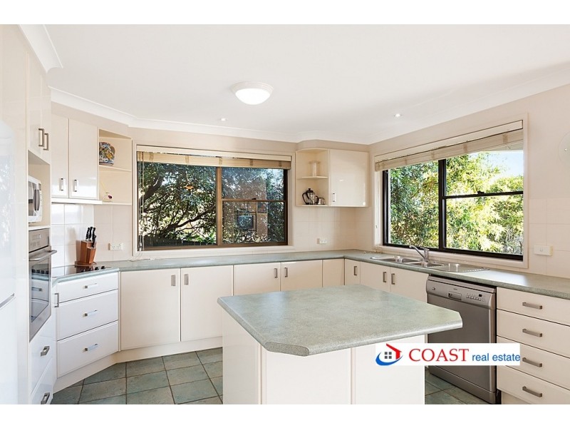 2/27 Wyeebo Lane, Merimbula NSW 2548