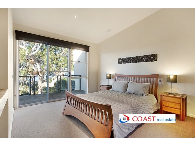 7 Lakeview Avenue, Merimbula NSW 2548