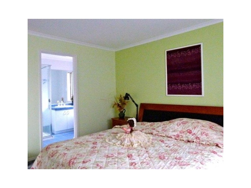 6 Keena Court, Corowa NSW 2646