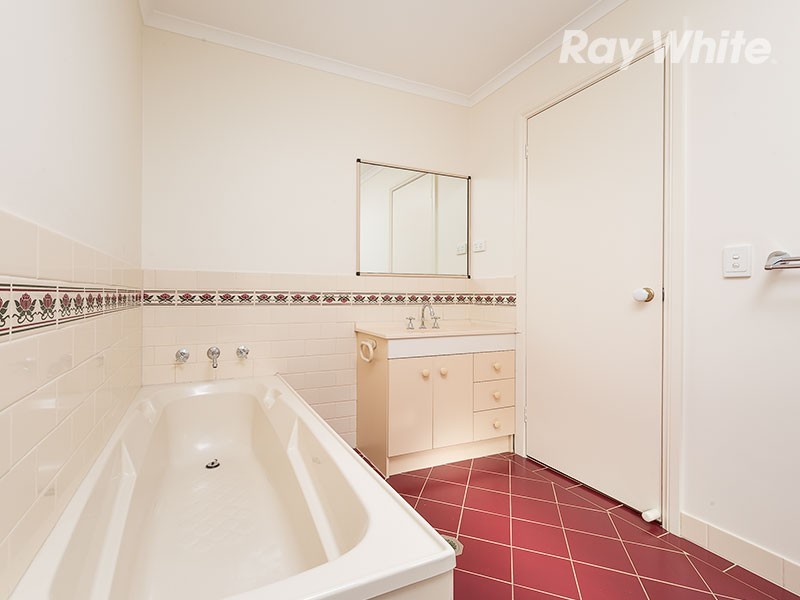 53 Beryl Drive, Corowa NSW 2646
