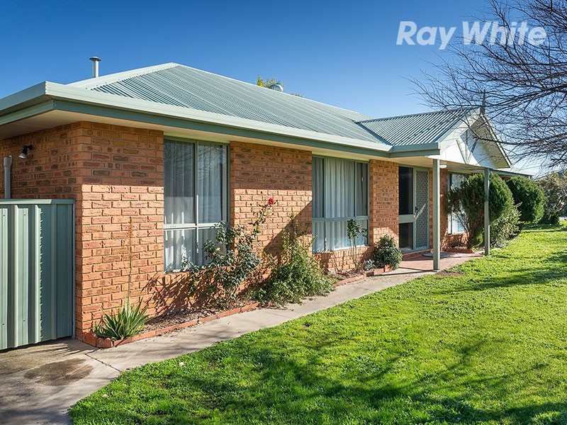 53 Beryl Drive, Corowa NSW 2646