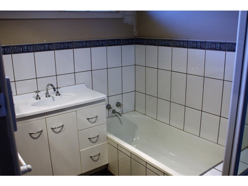 65 Banff Street, Corowa NSW 2646