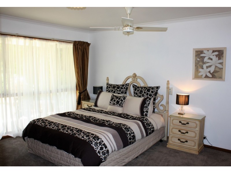 19 Martin Street, Corowa NSW 2646