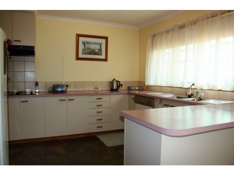 19 Martin Street, Corowa NSW 2646