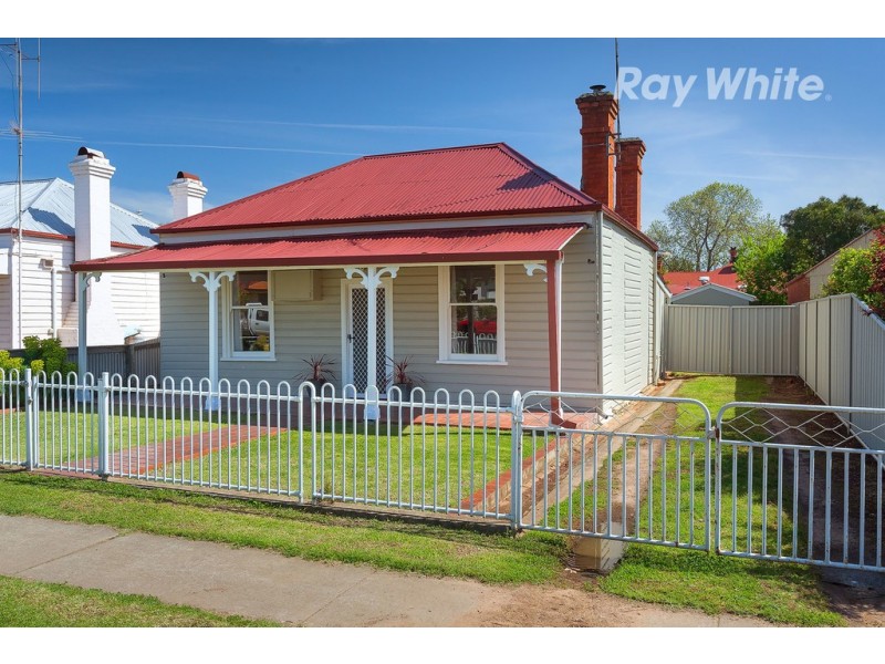 45 Edward Street, Corowa NSW 2646