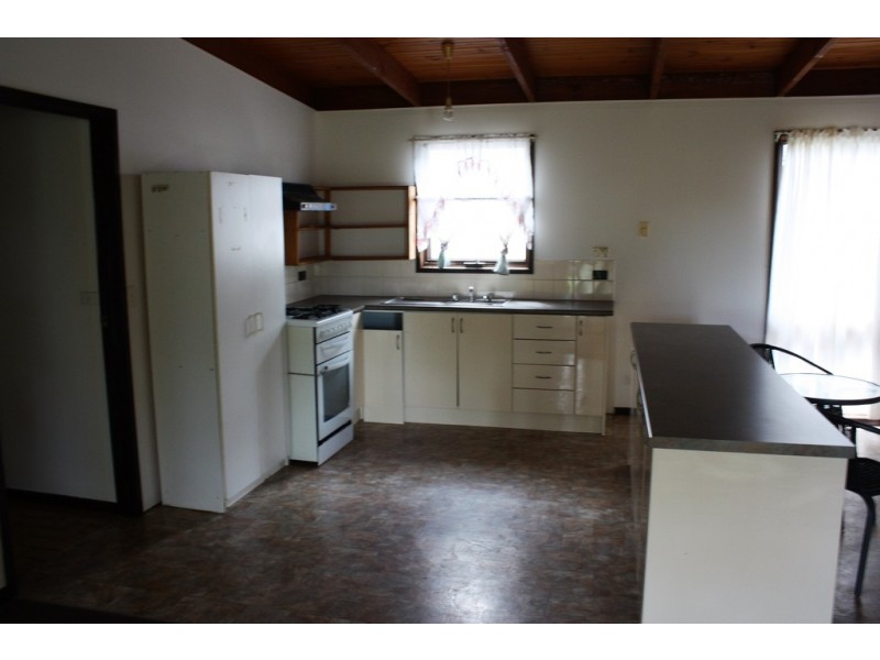 147 Church Street, Corowa NSW 2646