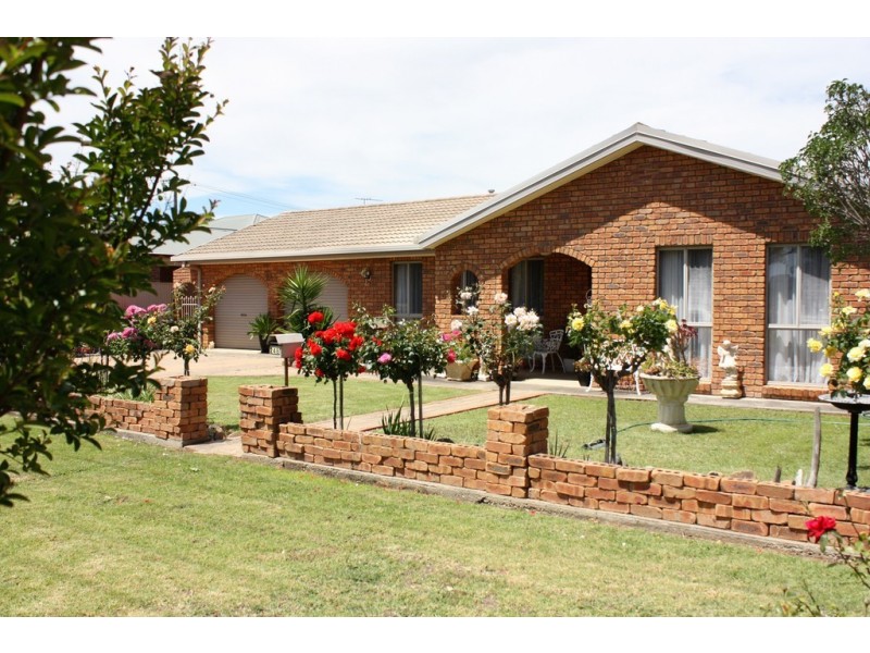 248 Church Street, Corowa NSW 2646