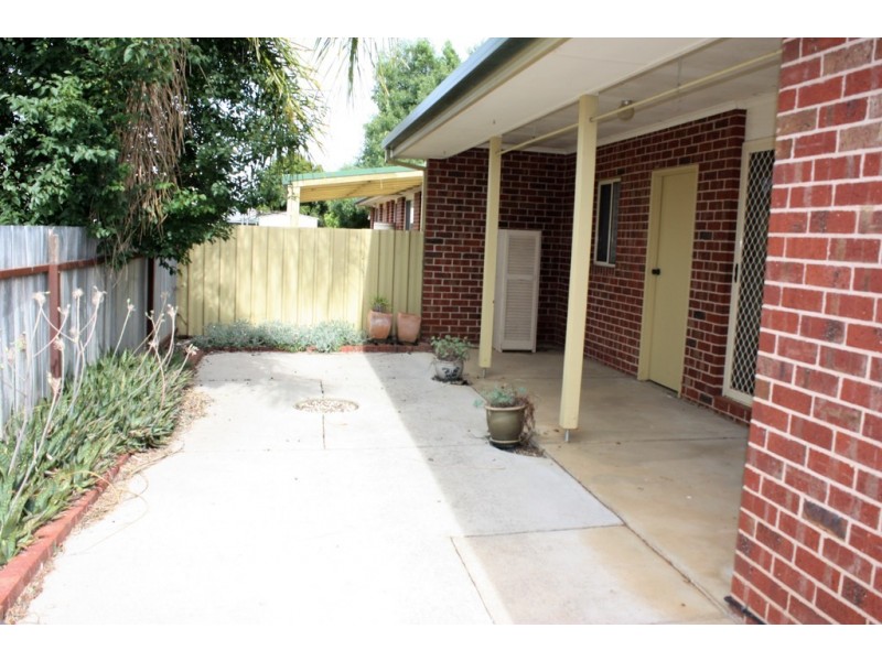 1/257 Hume Street, Corowa NSW 2646