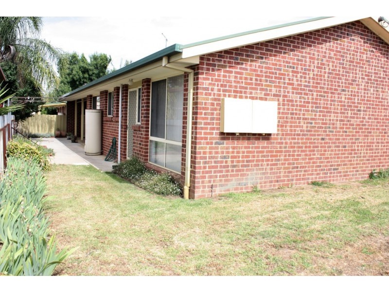 1/257 Hume Street, Corowa NSW 2646