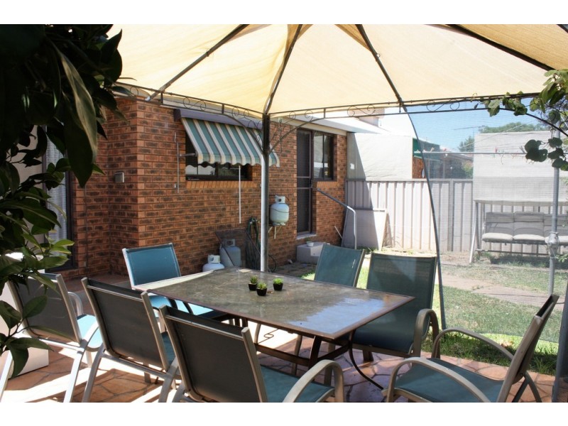 16/24 Ramsay Street, Corowa NSW 2646