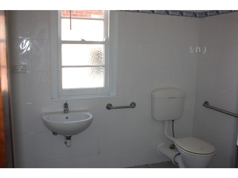 52 Queen Street, Corowa NSW 2646