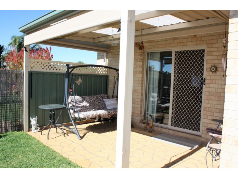 73 Banksia Drive, Corowa NSW 2646