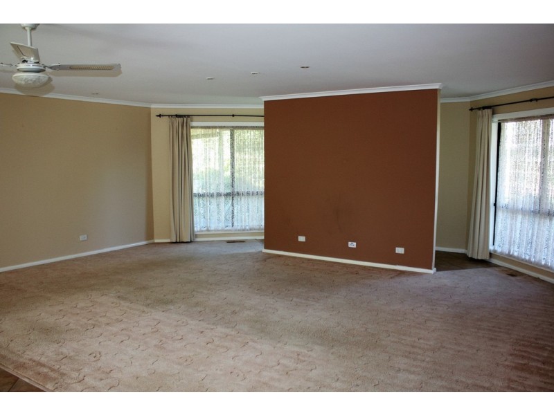 224 Adam Street, Corowa NSW 2646