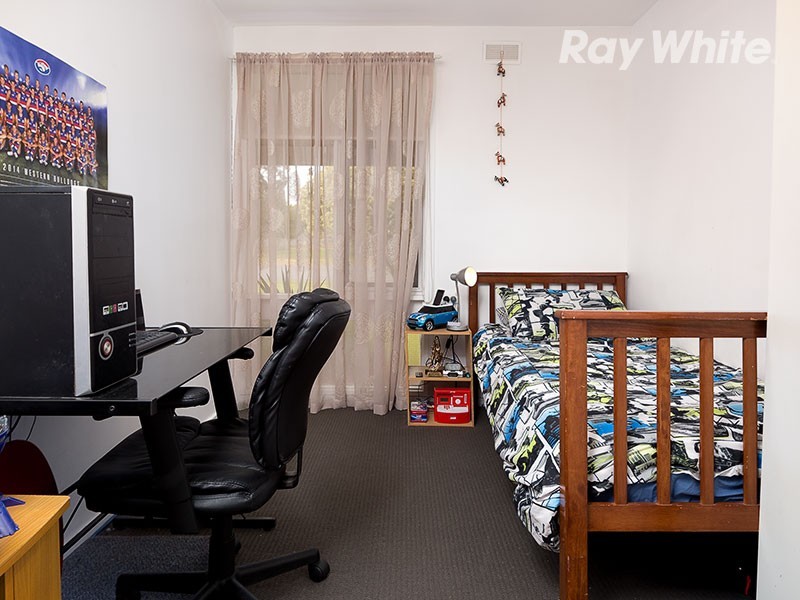 96 Redlands Road, Corowa NSW 2646