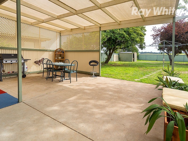 96 Redlands Road, Corowa NSW 2646